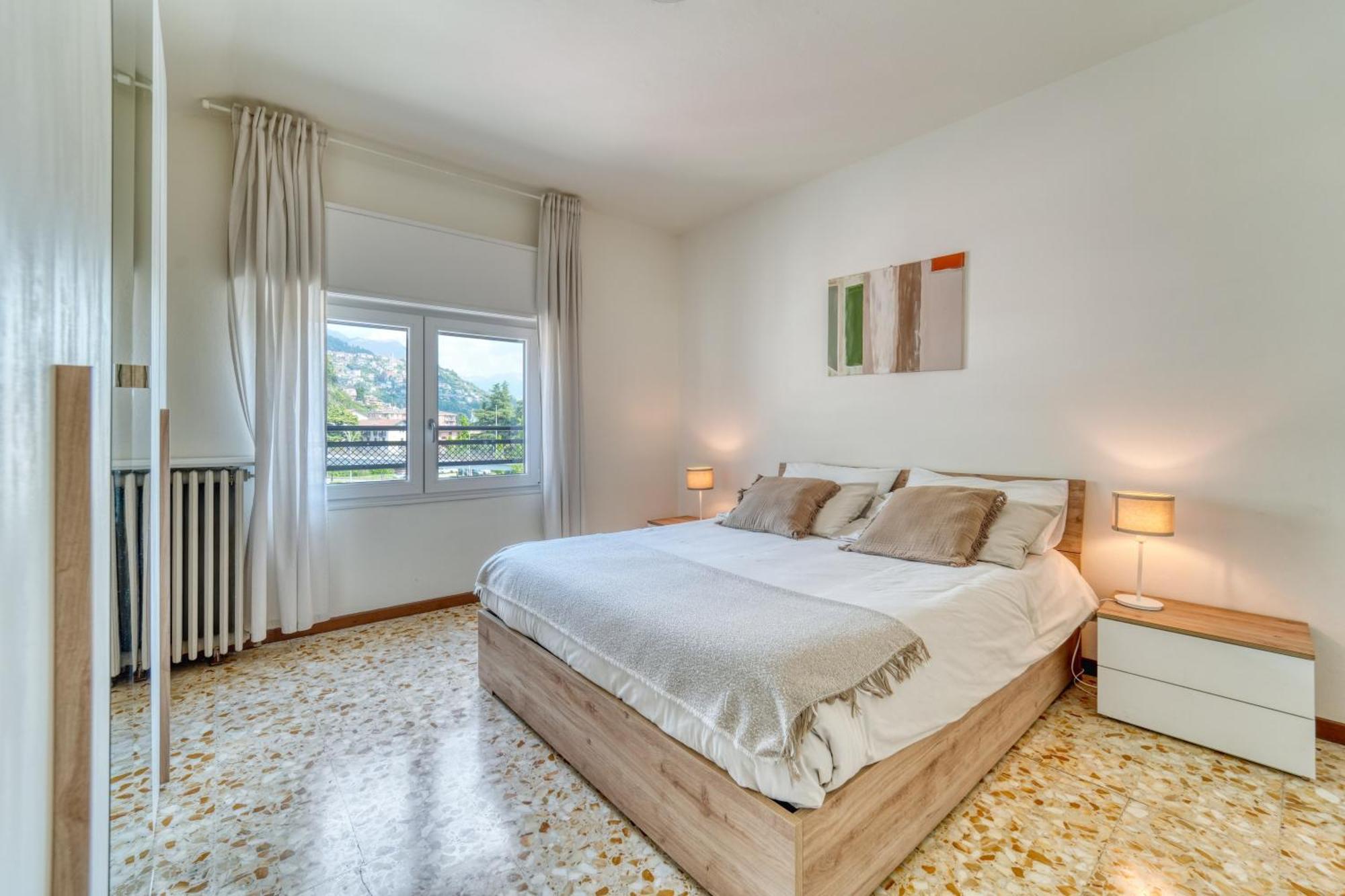 La Mansarda Apartment Como Exterior photo